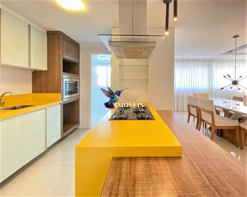 Apartamento com 3 quartos à venda, 123m2 em Centro, Torres - RS - imagem 8 Foto 8 de Apartamento com 3 quartos à venda, 123m2 em Centro, Torres - RS