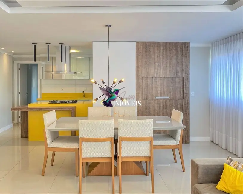 Apartamento com 3 quartos à venda, 123m2 em Centro, Torres - RS - imagem 3 Foto 3 de Apartamento com 3 quartos à venda, 123m2 em Centro, Torres - RS