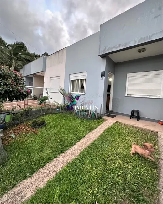 Casa com 2 quartos à venda, 65m2 em Centro, Torres - RS - imagem 5 Foto 5 de Casa com 2 quartos à venda, 65m2 em Centro, Torres - RS