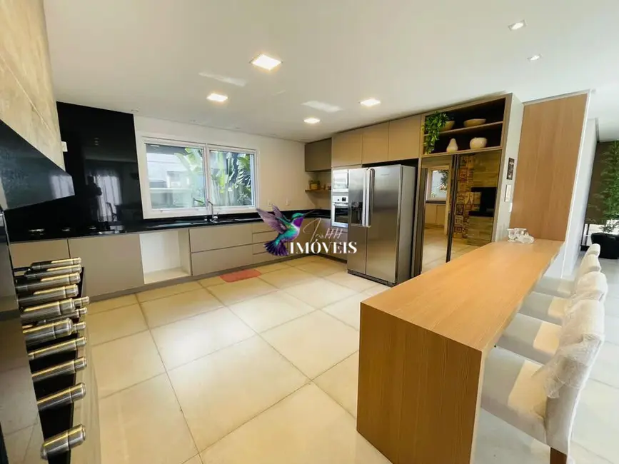 Foto 7 de Casa com 5 quartos à venda, 441m2 em Capao Da Canoa - RS