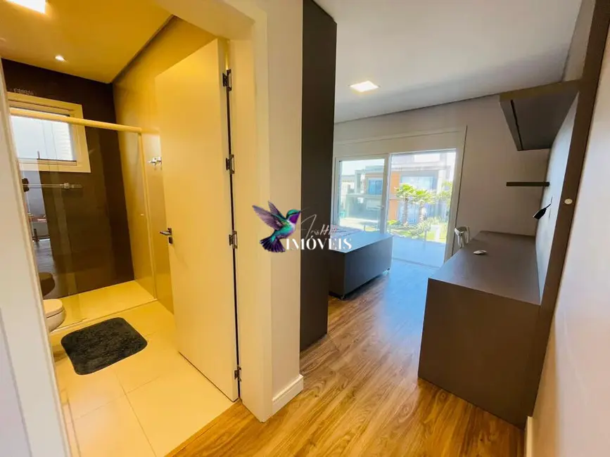 Foto 8 de Casa com 5 quartos à venda, 441m2 em Capao Da Canoa - RS