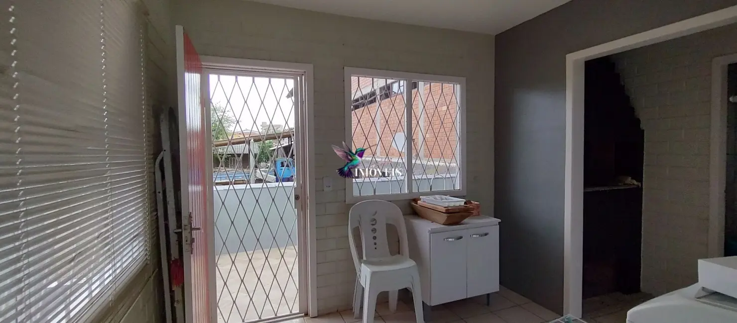 Foto 4 de Casa com 3 quartos à venda, 105m2 em Guaiba - RS