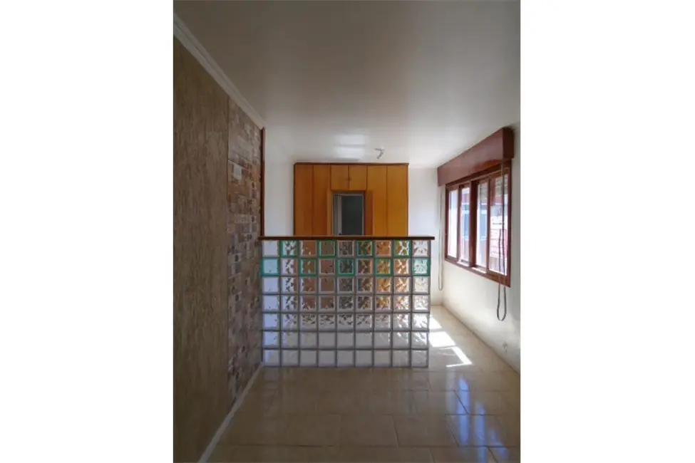 Foto 2 de Apartamento com 1 quarto à venda, 32m2 em Vila Jardim, Porto Alegre - RS