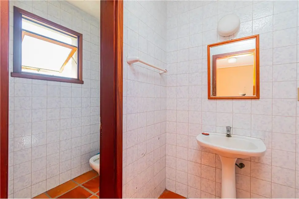 Apartamento com 2 quartos à venda, 89m2 em Auxiliadora, Porto Alegre - RS - imagem 3 Foto 3 de Apartamento com 2 quartos à venda, 89m2 em Auxiliadora, Porto Alegre - RS