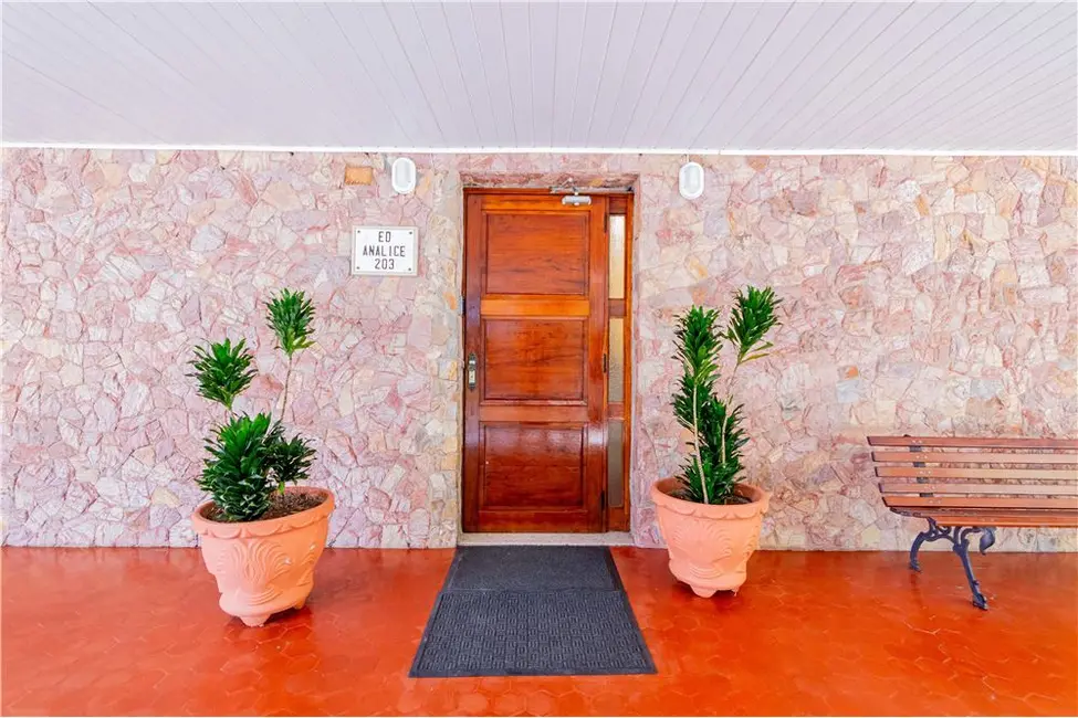 Apartamento com 1 quarto à venda, 42m2 em Menino Deus, Porto Alegre - RS - imagem 4 Foto 4 de Apartamento com 1 quarto à venda, 42m2 em Menino Deus, Porto Alegre - RS