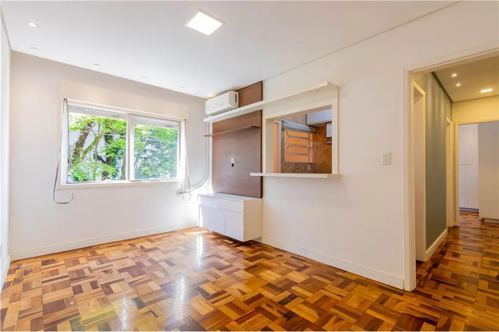 Apartamento com 1 quarto à venda, 42m2 em Menino Deus, Porto Alegre - RS - imagem 1 Foto 1 de Apartamento com 1 quarto à venda, 42m2 em Menino Deus, Porto Alegre - RS