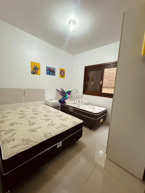 Casa com 3 quartos à venda, 167m2 em Torres - RS - imagem 8 Foto 8 de Casa com 3 quartos à venda, 167m2 em Torres - RS