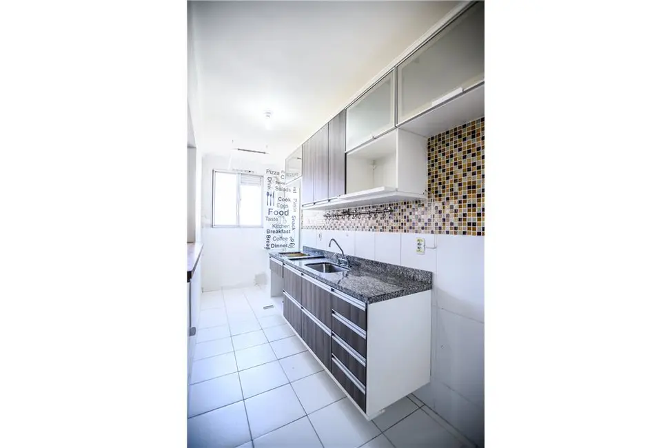 Foto 4 de Apartamento com 3 quartos à venda, 61m2 em Nonoai, Porto Alegre - RS