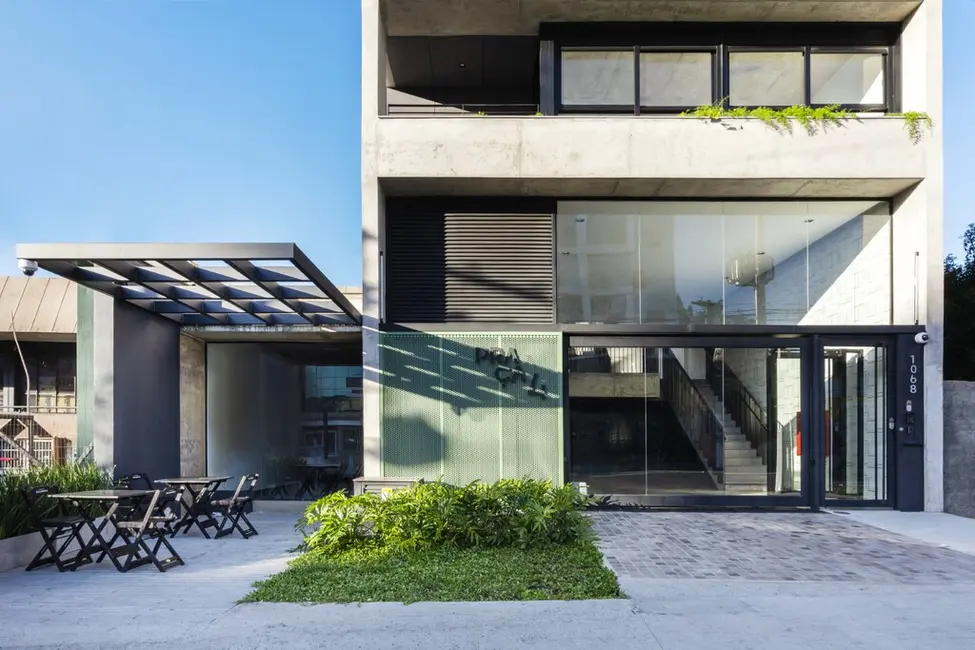 Cobertura com 1 quarto à venda, 118m2 em Menino Deus, Porto Alegre - RS - imagem 6 Foto 6 de Cobertura com 1 quarto à venda, 118m2 em Menino Deus, Porto Alegre - RS