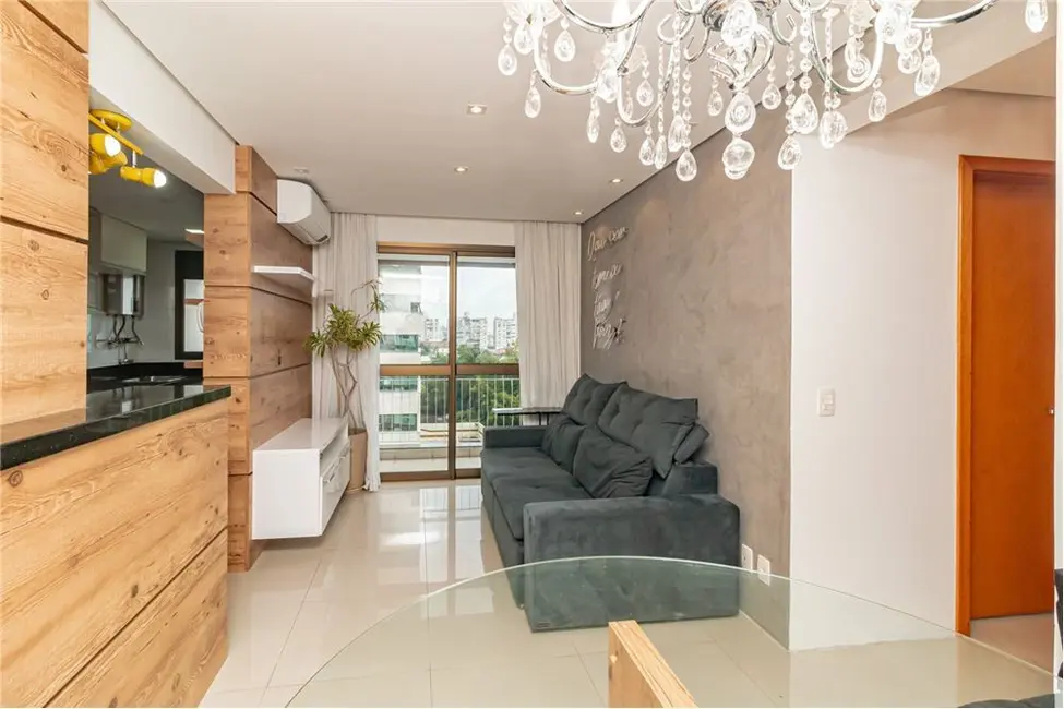 Foto 9 de Apartamento com 2 quartos à venda, 10m2 em Santa Maria Goretti, Porto Alegre - RS