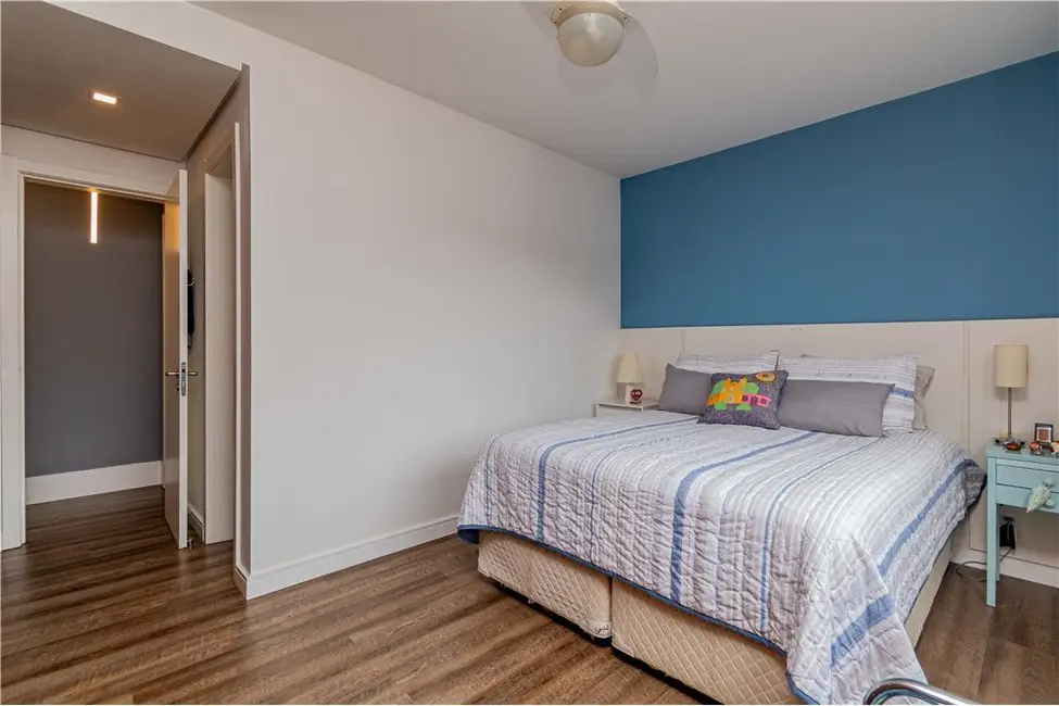 Apartamento com 3 quartos à venda, 100m2 em Boa Vista, Porto Alegre - RS - imagem 4 Foto 4 de Apartamento com 3 quartos à venda, 100m2 em Boa Vista, Porto Alegre - RS