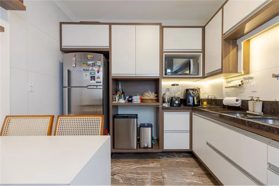 Foto 4 de Casa de Condomínio com 3 quartos à venda, 250m2 em Chácara das Pedras, Porto Alegre - RS