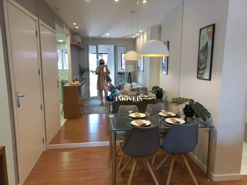 Foto 2 de Apartamento com 2 quartos à venda, 69m2 em Guaiba - RS