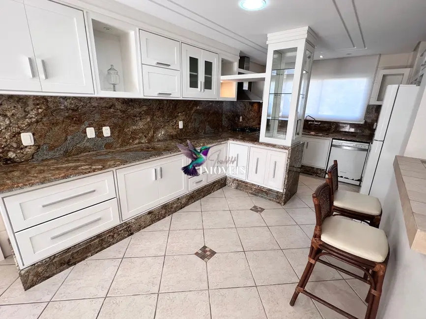 Foto 9 de Casa com 4 quartos à venda, 390m2 em Capao Da Canoa - RS