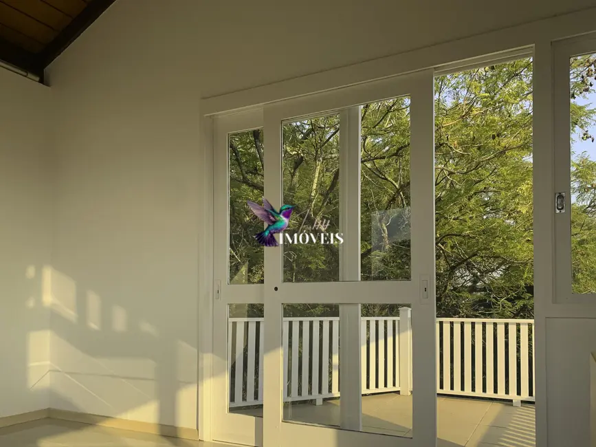 Casa com 3 quartos à venda, 375m2 em Boa Vista, Novo Hamburgo - RS - imagem 9 Foto 9 de Casa com 3 quartos à venda, 375m2 em Boa Vista, Novo Hamburgo - RS