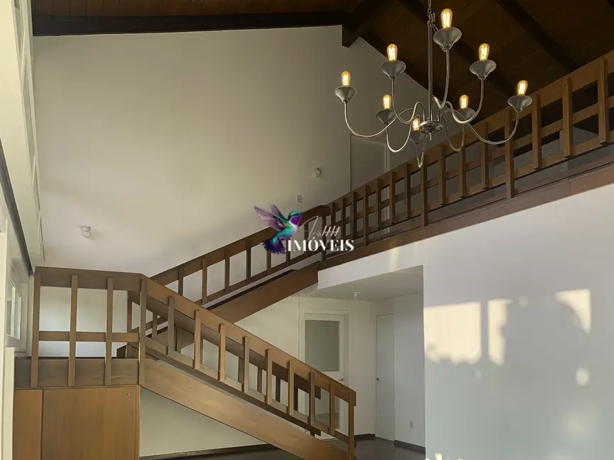 Casa com 3 quartos à venda, 375m2 em Boa Vista, Novo Hamburgo - RS - imagem 8 Foto 8 de Casa com 3 quartos à venda, 375m2 em Boa Vista, Novo Hamburgo - RS