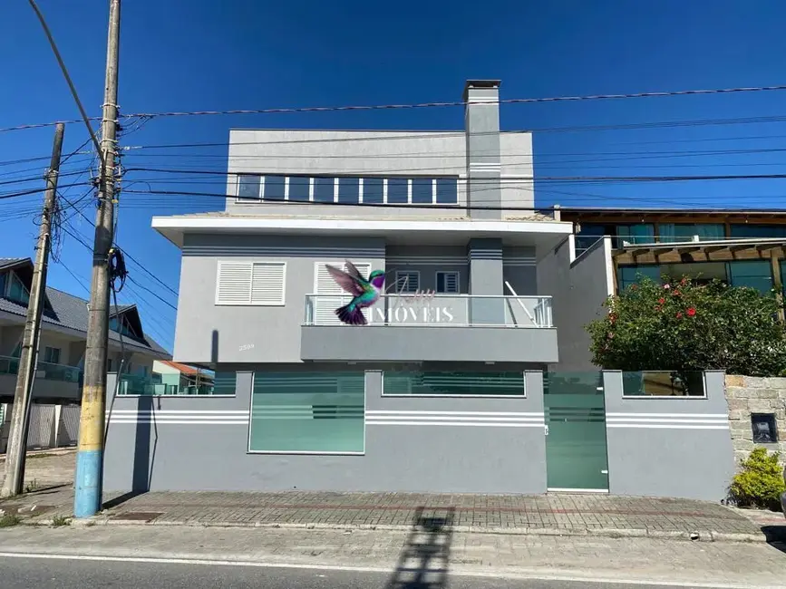 Foto 2 de Casa com 7 quartos à venda, 425m2 em Meia Praia, Navegantes - SC