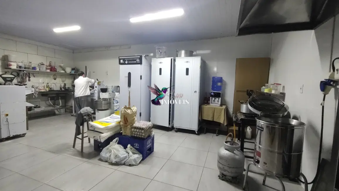 Foto 9 de Loja com 3 quartos à venda, 832m2 em Guaiba - RS