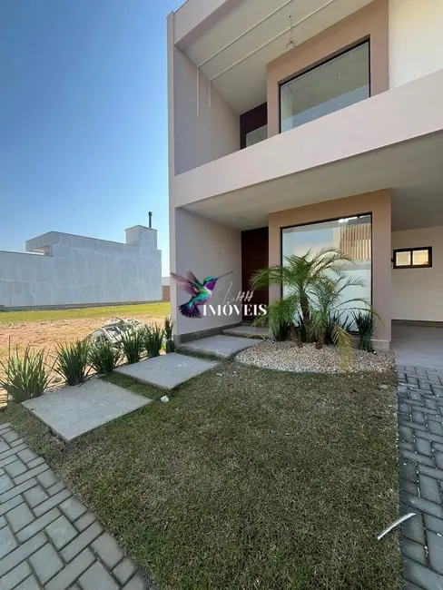 Foto 2 de Casa com 3 quartos à venda, 180m2 em Eldorado Do Sul - RS