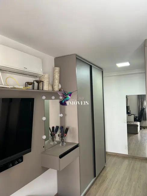 Foto 4 de Apartamento com 3 quartos à venda, 81m2 em Jardim Lindóia, Porto Alegre - RS