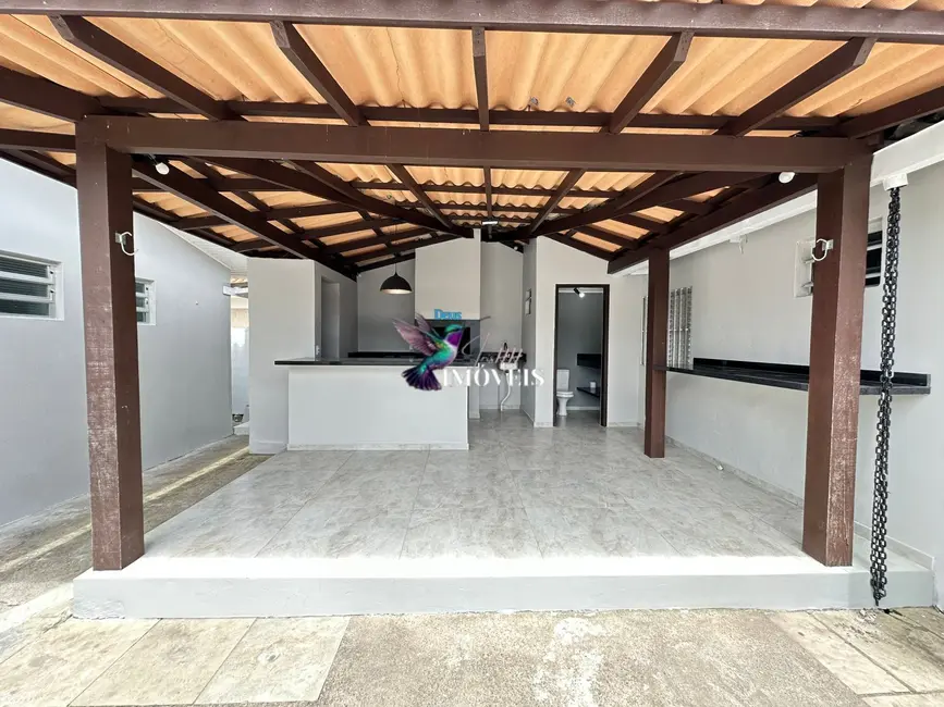Casa com 3 quartos à venda, 360m2 em Centro, Tramandai - RS - imagem 7 Foto 7 de Casa com 3 quartos à venda, 360m2 em Centro, Tramandai - RS