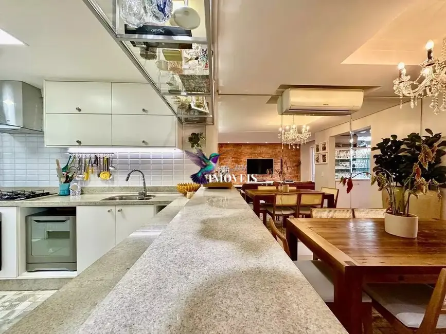 Casa com 3 quartos à venda, 158m2 em Estância Velha, Canoas - RS - imagem 3 Foto 3 de Casa com 3 quartos à venda, 158m2 em Estância Velha, Canoas - RS