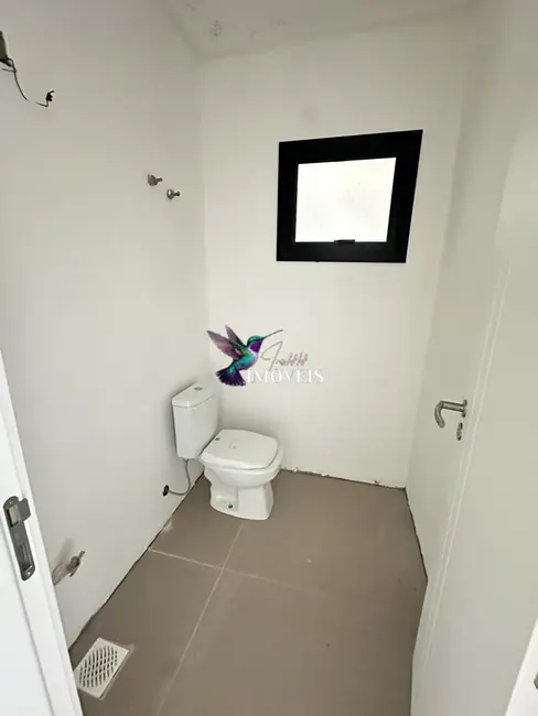 Casa com 2 quartos à venda, 120m2 em Capao Da Canoa - RS - imagem 4 Foto 4 de Casa com 2 quartos à venda, 120m2 em Capao Da Canoa - RS