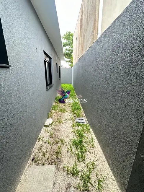 Casa com 2 quartos à venda, 120m2 em Capao Da Canoa - RS - imagem 3 Foto 3 de Casa com 2 quartos à venda, 120m2 em Capao Da Canoa - RS