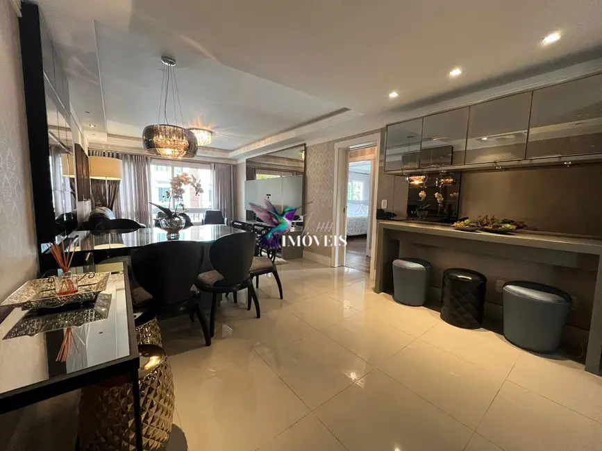 Apartamento com 2 quartos à venda, 80m2 em Centro, Gramado - RS - imagem 5 Foto 5 de Apartamento com 2 quartos à venda, 80m2 em Centro, Gramado - RS