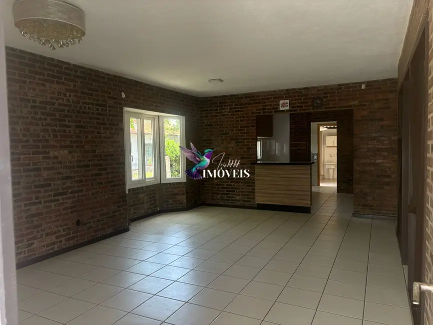 Casa com 3 quartos à venda, 126m2 em Centro, Torres - RS - imagem 9 Foto 9 de Casa com 3 quartos à venda, 126m2 em Centro, Torres - RS