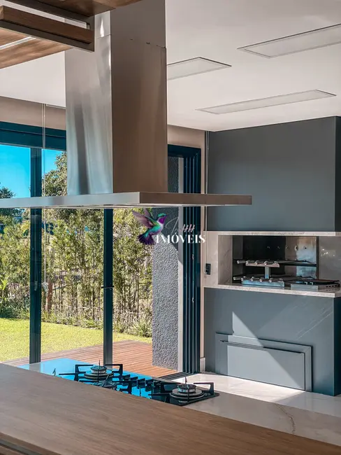 Foto 8 de Casa com 4 quartos à venda, 318m2 em Capao Da Canoa - RS