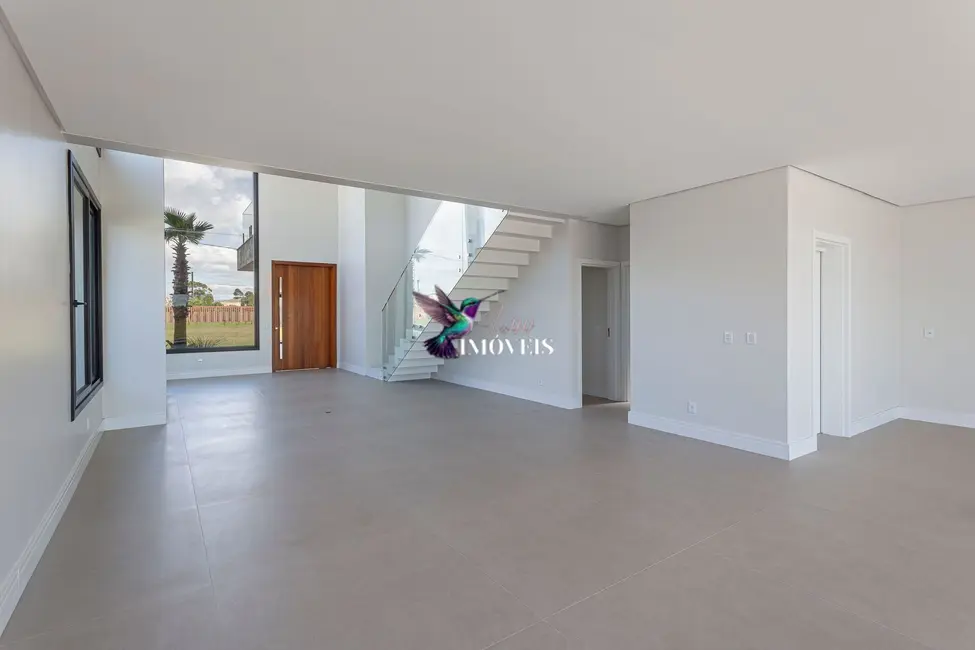 Casa de Condomínio com 4 quartos à venda, 359m2 em Centro, Torres - RS - imagem 8 Foto 8 de Casa de Condomínio com 4 quartos à venda, 359m2 em Centro, Torres - RS