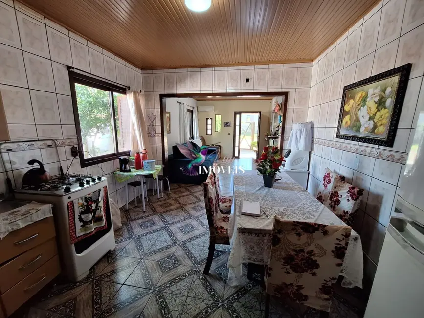 Foto 8 de Casa com 3 quartos à venda, 119m2 em Guaiba - RS