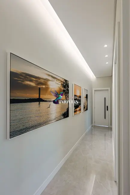 Casa com 4 quartos à venda em Torres - RS - imagem 8 Foto 8 de Casa com 4 quartos à venda em Torres - RS