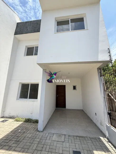 Foto 2 de Casa com 3 quartos à venda, 230m2 em Cavalhada, Porto Alegre - RS