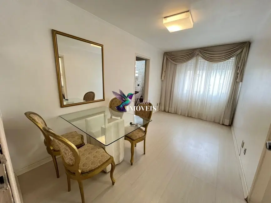 Foto 1 de Apartamento com 2 quartos à venda, 111m2 em Azenha, Porto Alegre - RS