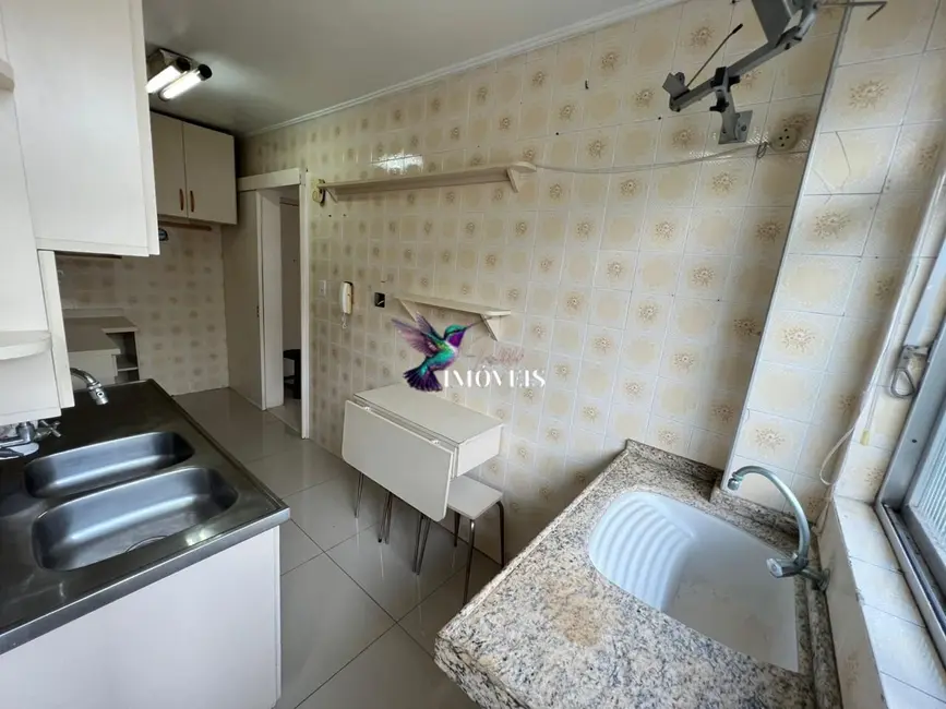 Apartamento com 2 quartos à venda, 111m2 em Azenha, Porto Alegre - RS - imagem 8 Foto 8 de Apartamento com 2 quartos à venda, 111m2 em Azenha, Porto Alegre - RS