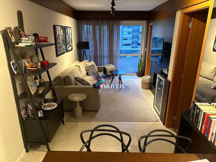 Apartamento com 1 quarto à venda, 62m2 em Independência, Porto Alegre - RS - imagem 4 Foto 4 de Apartamento com 1 quarto à venda, 62m2 em Independência, Porto Alegre - RS