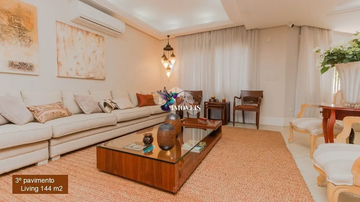 Casa com 4 quartos à venda, 976m2 em Vila Jardim, Porto Alegre - RS - imagem 5 Foto 5 de Casa com 4 quartos à venda, 976m2 em Vila Jardim, Porto Alegre - RS