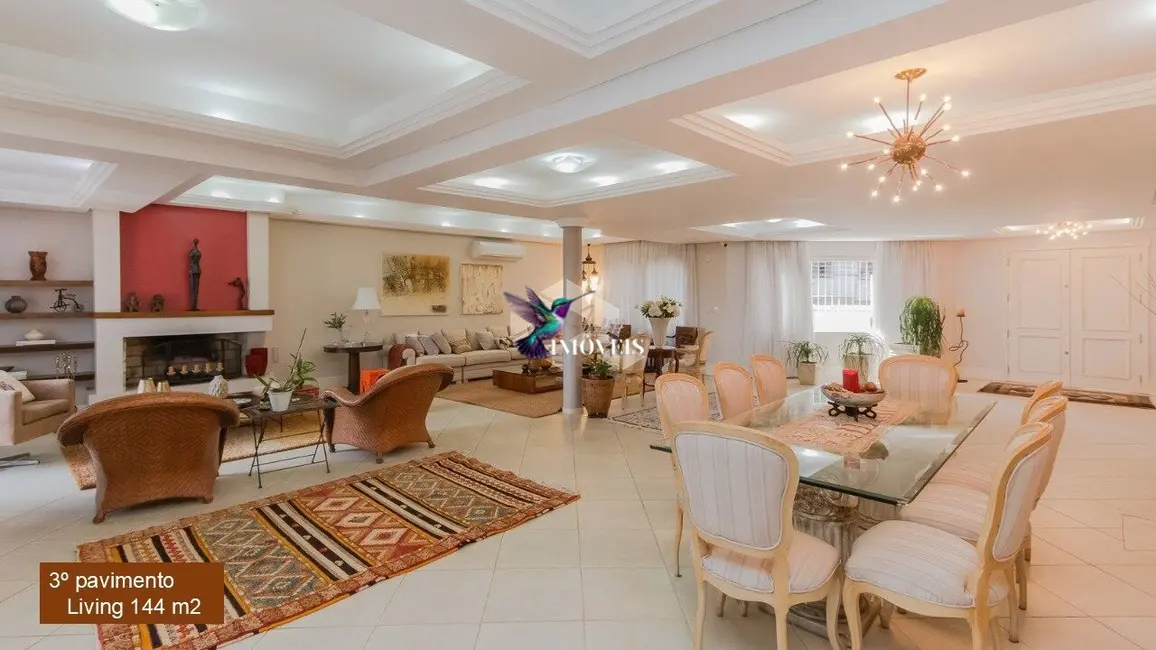 Casa com 4 quartos à venda, 976m2 em Vila Jardim, Porto Alegre - RS - imagem 3 Foto 3 de Casa com 4 quartos à venda, 976m2 em Vila Jardim, Porto Alegre - RS