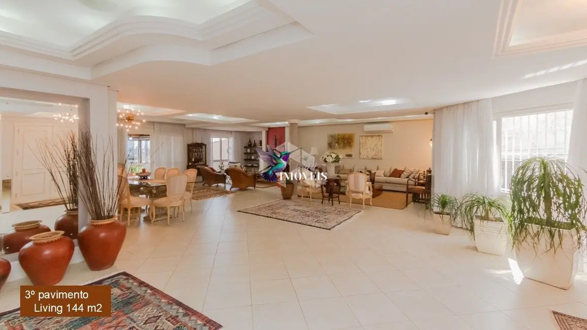 Casa com 4 quartos à venda, 976m2 em Vila Jardim, Porto Alegre - RS - imagem 7 Foto 7 de Casa com 4 quartos à venda, 976m2 em Vila Jardim, Porto Alegre - RS