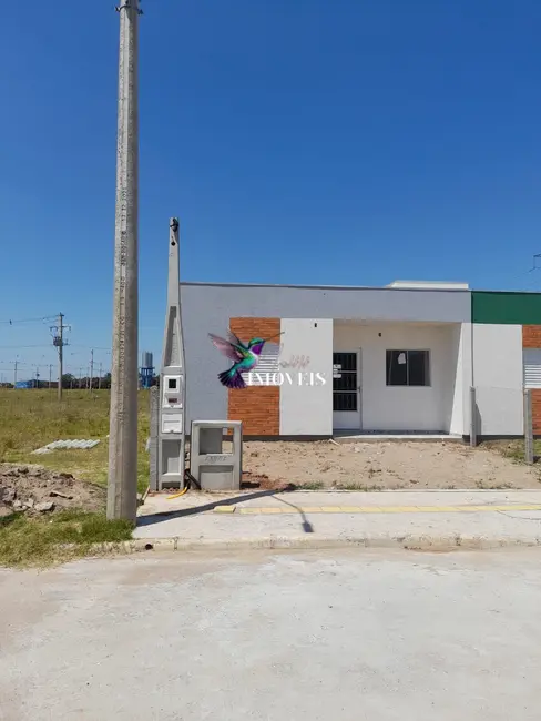 Foto 2 de Casa com 2 quartos à venda, 72m2 em Eldorado Do Sul - RS