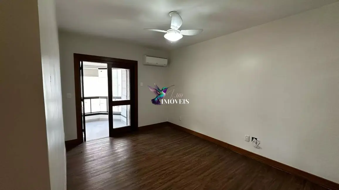 Foto 9 de Apartamento com 3 quartos à venda, 227m2 em Bela Vista, Porto Alegre - RS