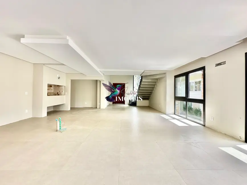 Casa com 3 quartos à venda, 492m2 em Centro, Canela - RS - imagem 8 Foto 8 de Casa com 3 quartos à venda, 492m2 em Centro, Canela - RS