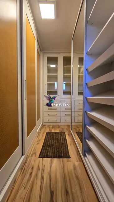 Casa de Condomínio com 3 quartos à venda, 285m2 em Nossa Senhora das Graças, Canoas - RS - imagem 5 Foto 5 de Casa de Condomínio com 3 quartos à venda, 285m2 em Nossa Senhora das Graças, Canoas - RS