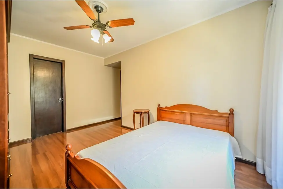 Foto 3 de Apartamento com 3 quartos à venda, 112m2 em Rio Branco, Porto Alegre - RS