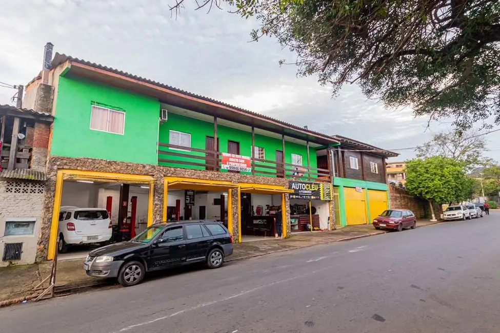 Foto 2 de Loja à venda, 242m2 em São José, Porto Alegre - RS