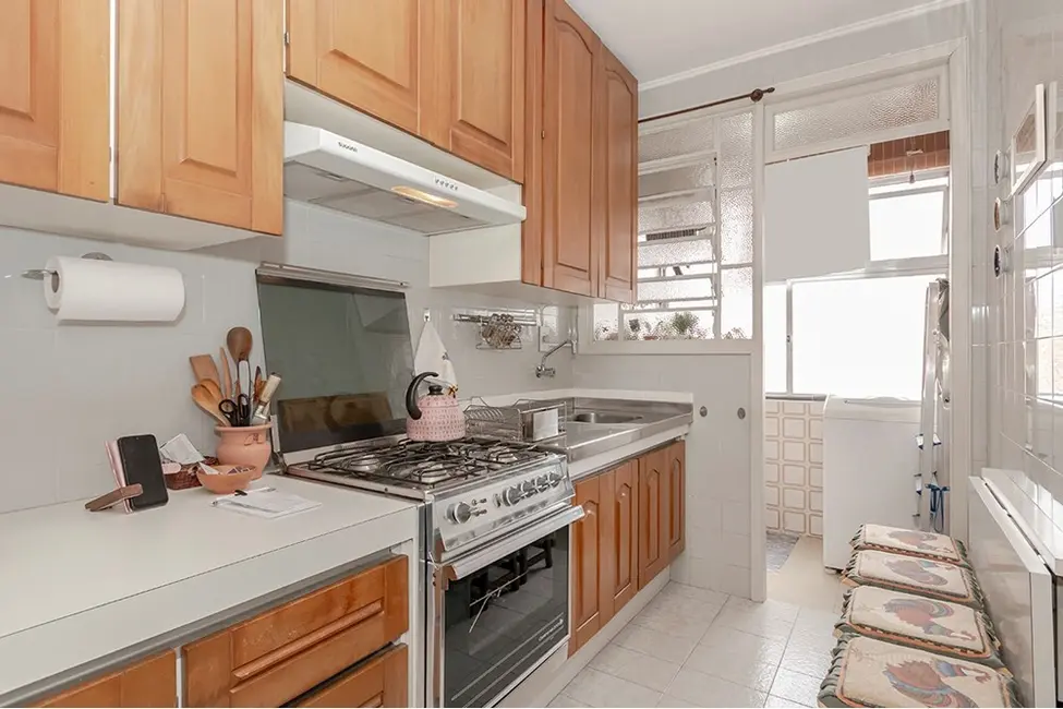 Foto 6 de Apartamento com 2 quartos à venda, 59m2 em Vila Ipiranga, Porto Alegre - RS