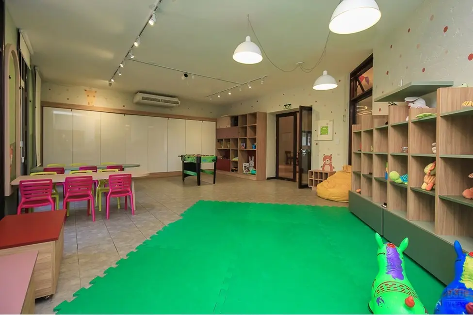 Foto 4 de Terreno / Lote à venda, 1563m2 em Aberta dos Morros, Porto Alegre - RS