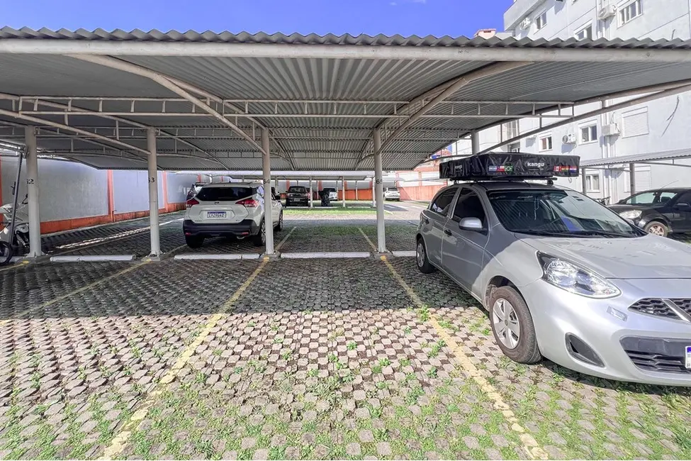 Foto 3 de Apartamento com 2 quartos à venda, 51m2 em Igara, Canoas - RS